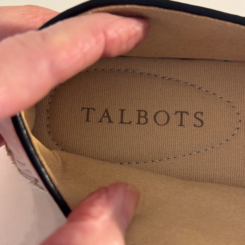🤍🖤 NWOT TALBOT’S IZZY SOFT LEATHER ESPADRILLES! - Picture 7 of 9